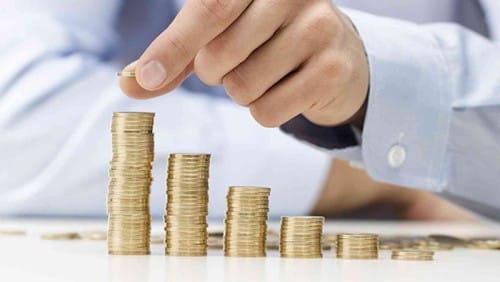 Why Calling in a Pro for UAE Commercial Property Loans Makes Total Sense?